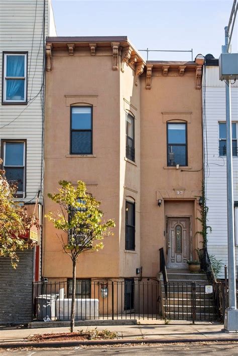 Private bedroom in 4 bed/2 bath Home Unit D. 60 New York Ave, Brooklyn, NY 11216. $1,150. 4 Beds. Apartment for Rent. (929) 567-0784. Common Gates. 300 Saint Nicholas Ave. Brooklyn, NY 11237.